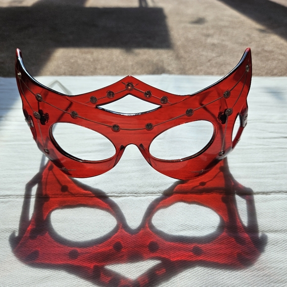 stand Grattea Glasses - Picture 1 of 6